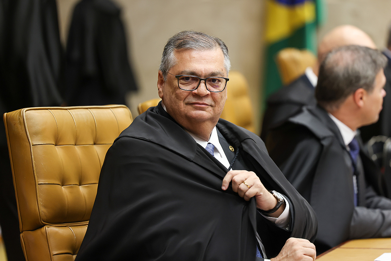 STF: Dino determina reintegração de Andrei Rodrigues ao cargo de diretor da PF