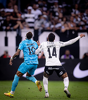 Corinthians é multado em R$ 20 mil por hostilidades a fã de Neymar
