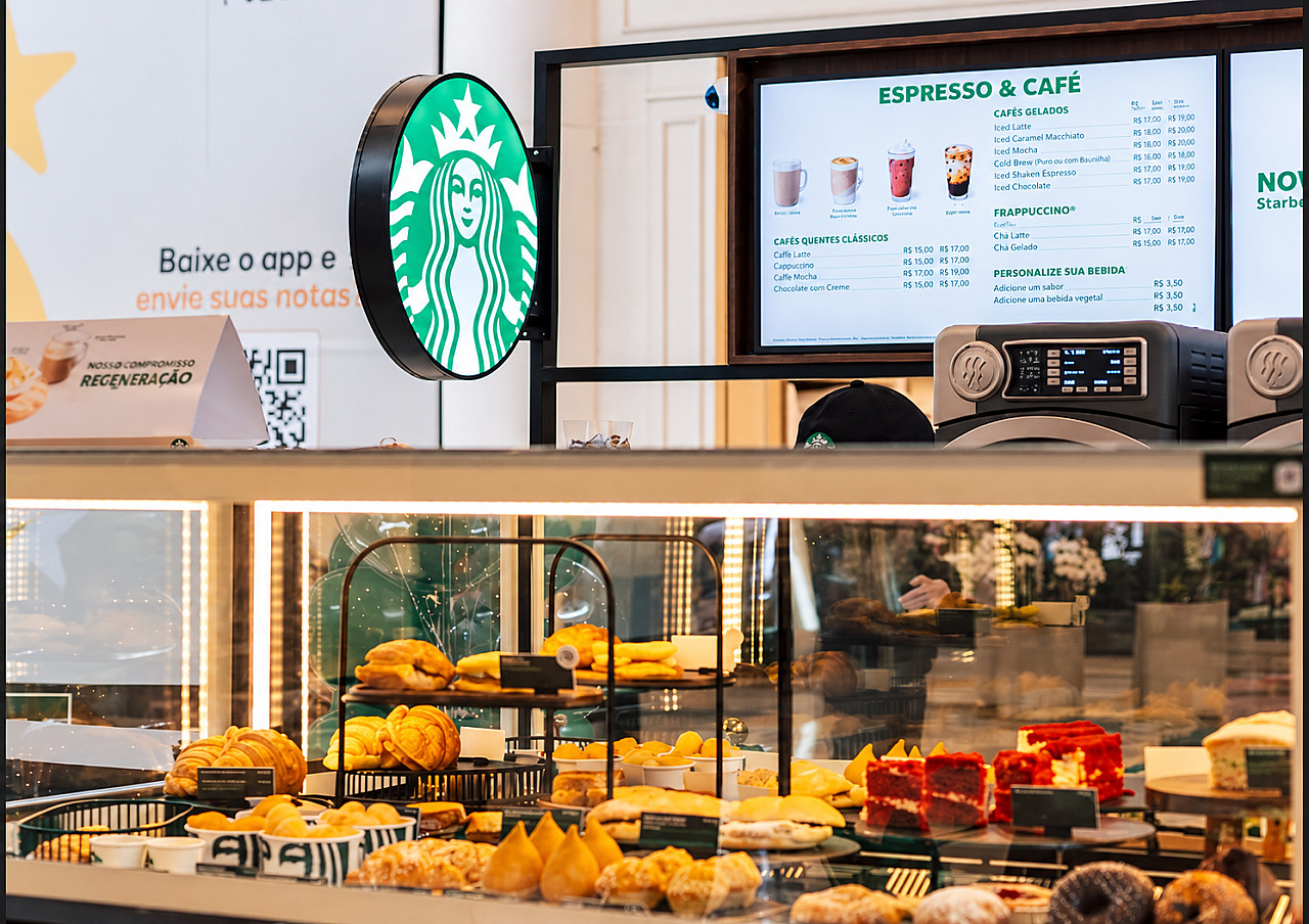 Starbucks inaugura quiosque no Shopping Tamboré