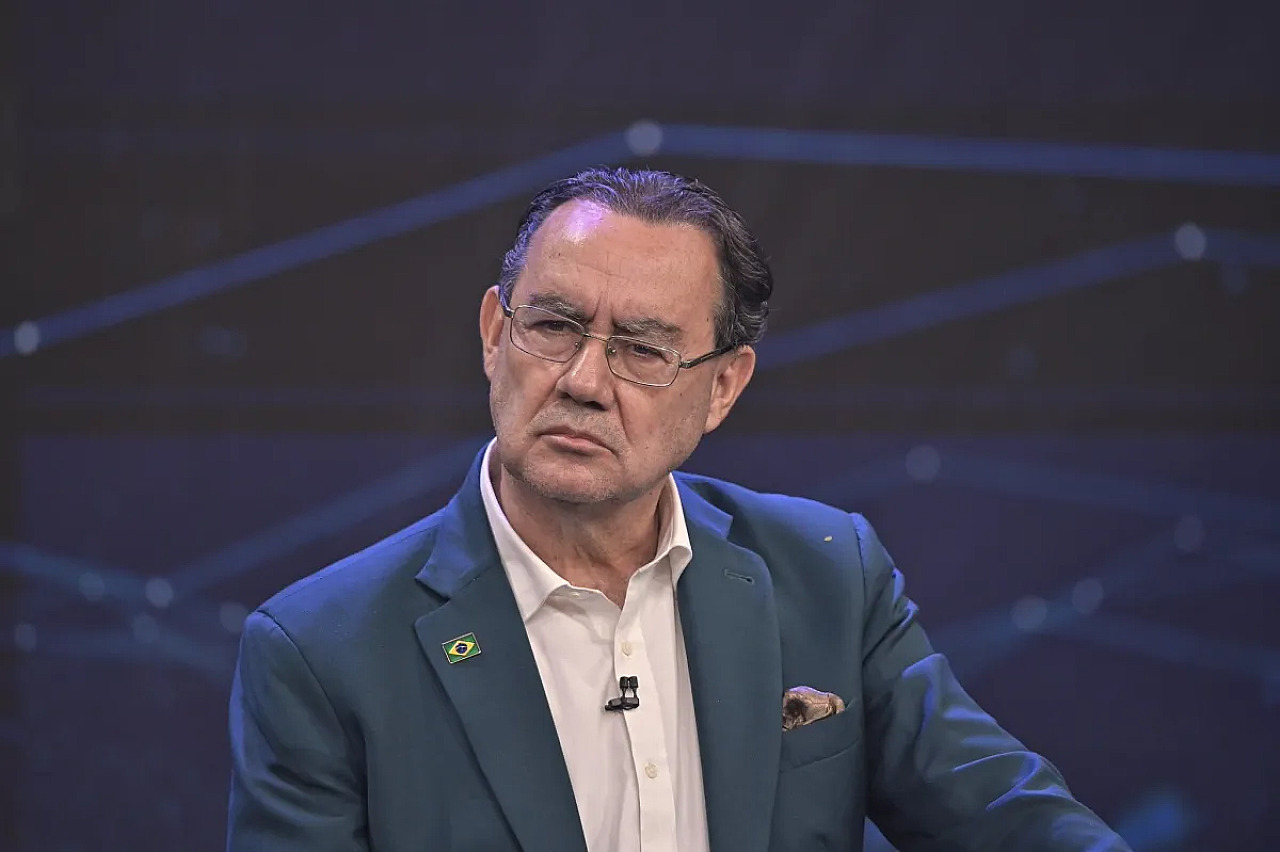 'Estamos elaborando mandado de segurança para adiar eleições', afirma Augusto Cury