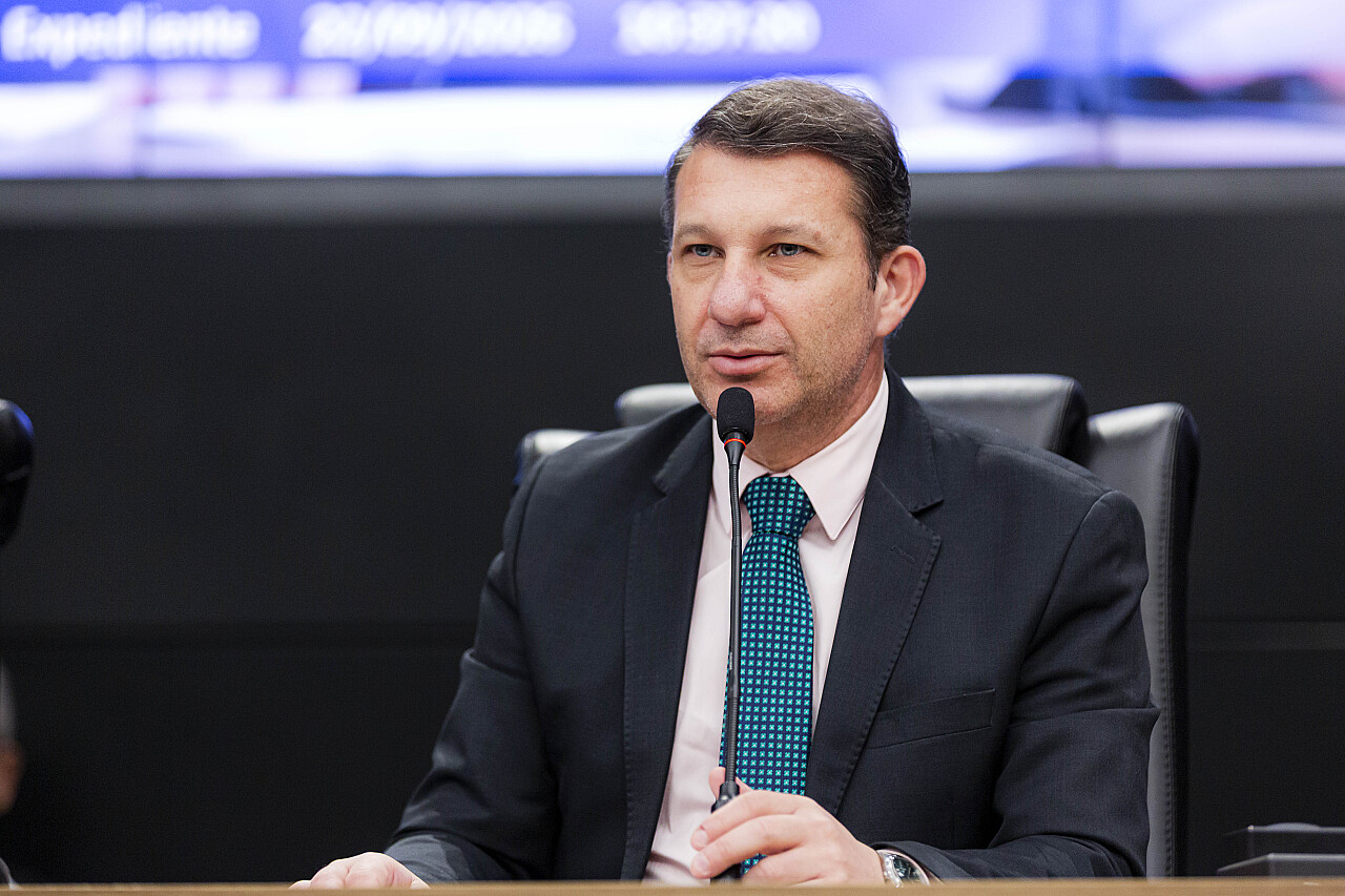 Polícia faz buscas no gabinete de Zuffa, presidente da Câmara de Barueri
