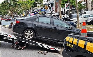 Dois carros são apreendidos em Alphaville por infrações graves