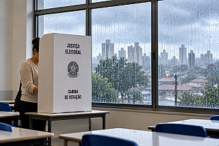 Domingo de eleição terá pancadas de chuva na região