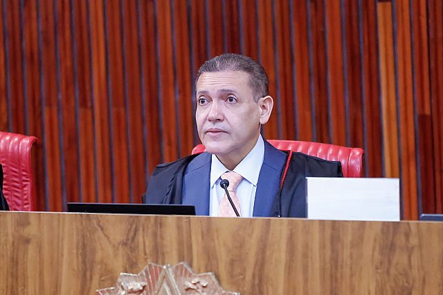 Vorcaro coordenou 'noitada' em tríplex para ministro do STF Kassio Nunes Marques, diz revista