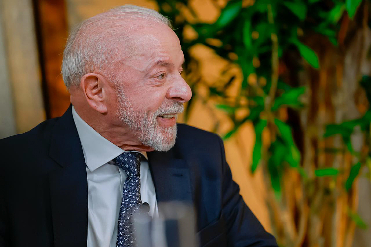 Camilo Santana diz que Lula não se opõe ao que Flávio sugeriu para quebra de sigilos