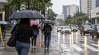 Barueri e região terão chuva forte nesta semana; Inmet alerta para temporais